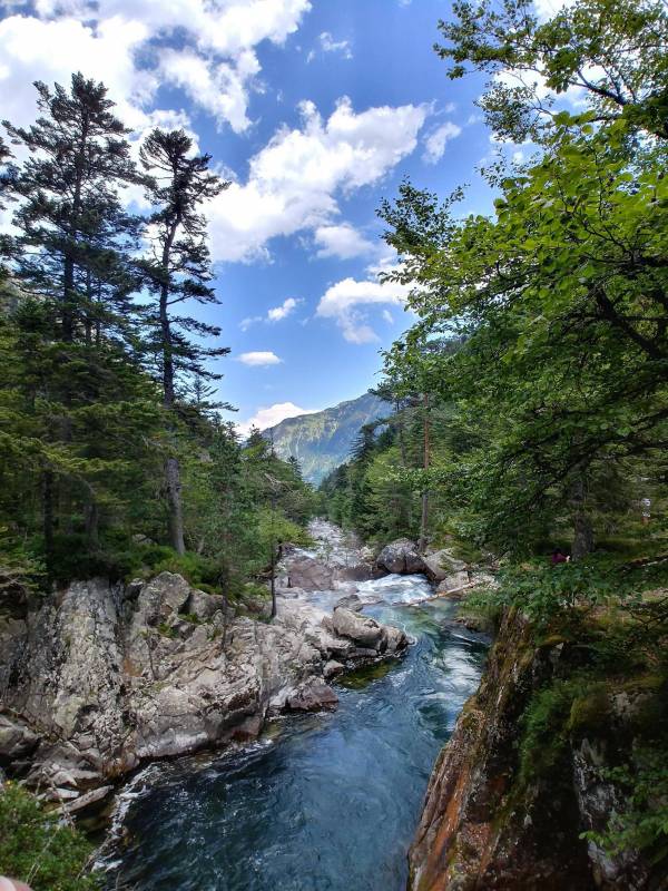 Découvrez la station de Cauterets en été