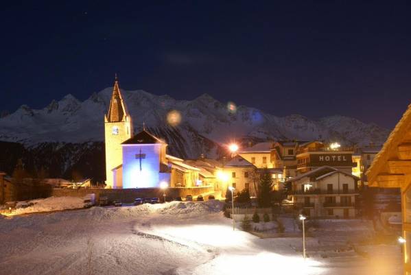 Découvrez le domaine skiable