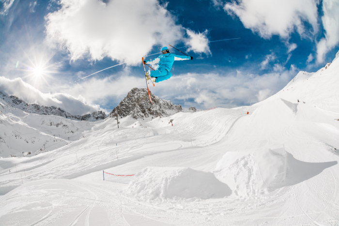 Tailles et Marques, comment bien choisir sa tenue - Les Petits Montagnards  Outdoor Rental Experience – Location vêtements de ski et accessoires pour  tous